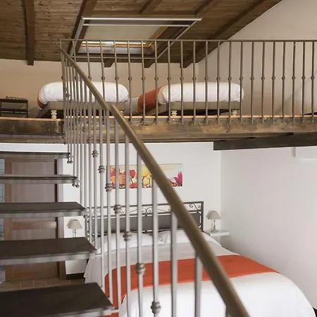 Domus Giuliae Guest house